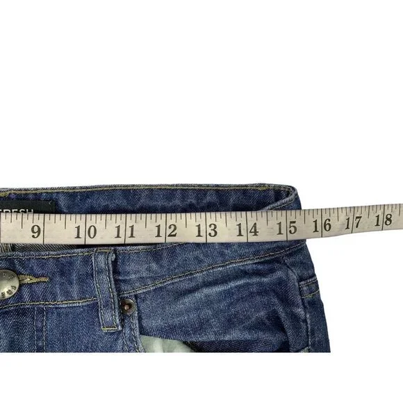 Joe Fresh Distressed Jeans - Picture 5 of 8